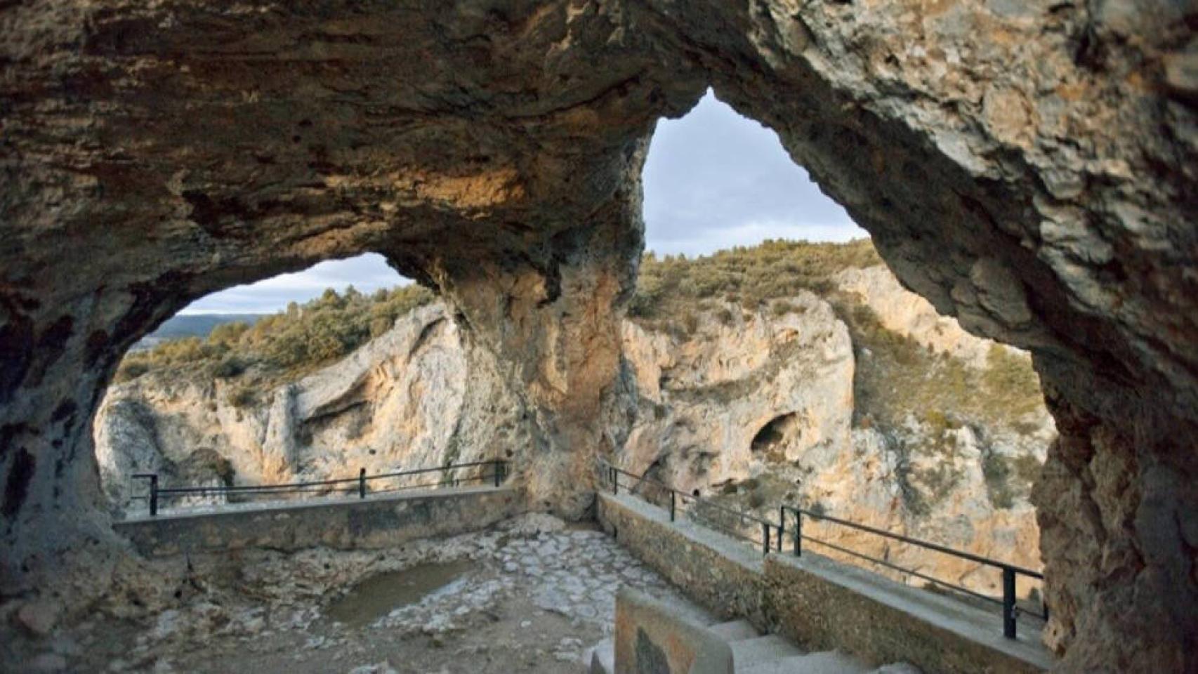 Ventano del Diablo, Villalba de la Sierra (Cuenca). Foto: DESCUBRECUENCA.COM