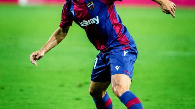 Dani Gómez con la camiseta del Levante en su primer partido en Primera División