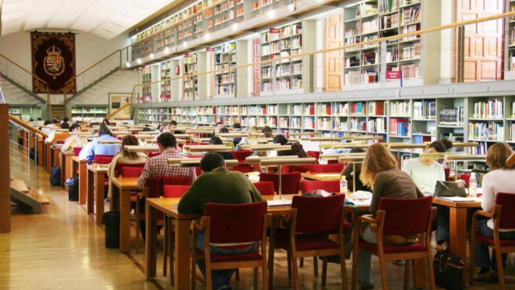Biblioteca de Castilla-La Mancha en Toledo. Imagen de archivo