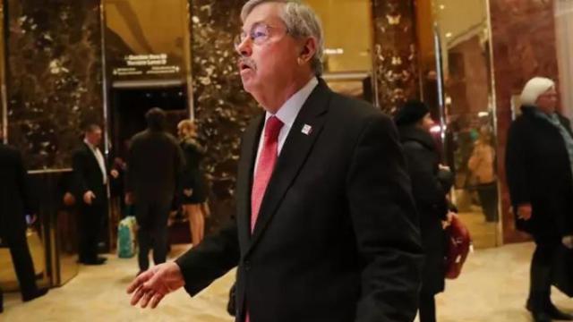 El embajador de EEUU en China, Terry Branstad.