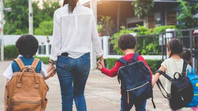 Galicia registra nuevos positivos en colegios de Pontevedra, Vigo, A Coruña y Ourense