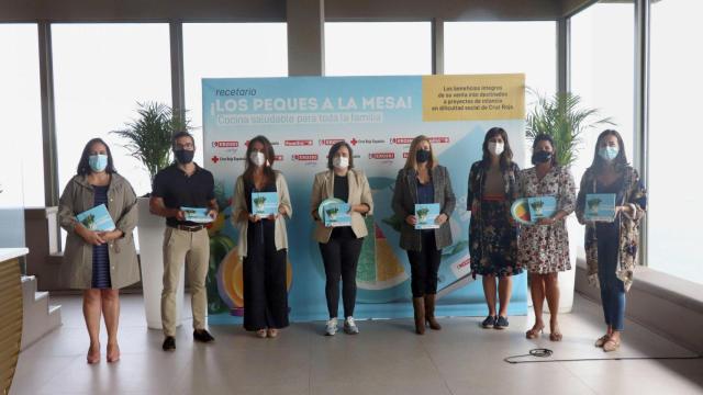 Presentación del libro libro “Los peques a la mesa”