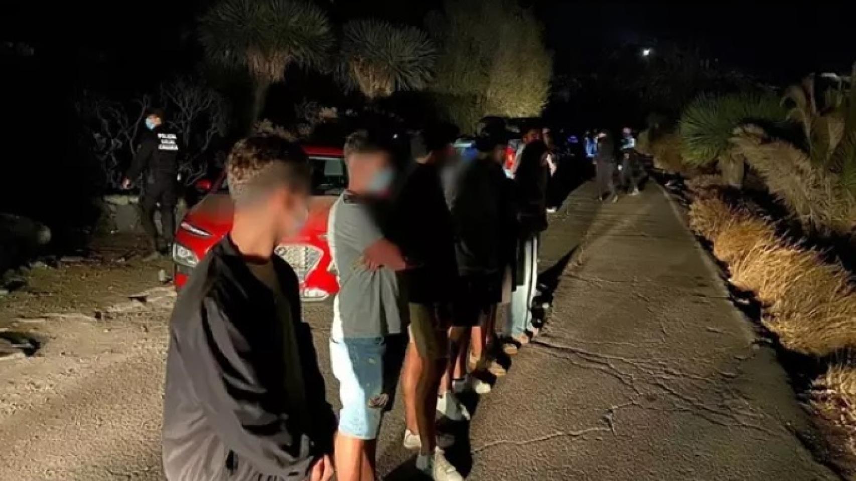 Más de 40 jóvenes en un botellón en Tenerife.