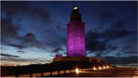 Día Mundial del Alzhéimer: Monumentos y ayuntamientos gallegos se tiñen de morado