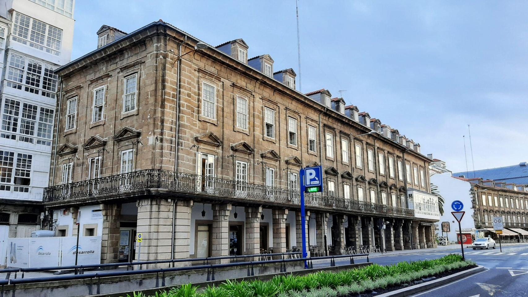 Casas de Paredes, sede del IMCE y del área de Cultura del Concello de A Coruña.