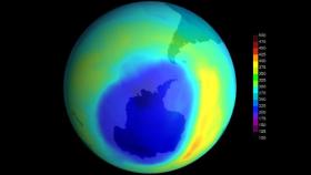Imagen del agujero de ozono más grande en la Antártida registrado en septiembre de 2000.