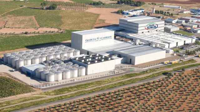 Impresionantes instalaciones de García-Carrión en Daimiel (Ciudad Real)