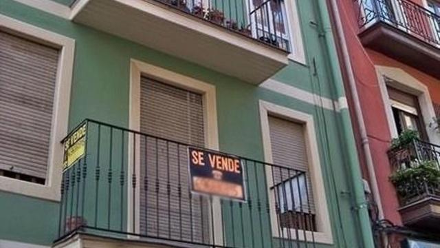 Una vivienda en venta en la ciudad.