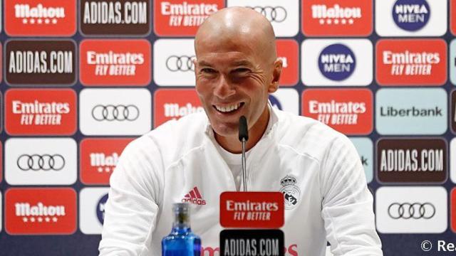 Zidane, en rueda de prensa con el Real Madrid