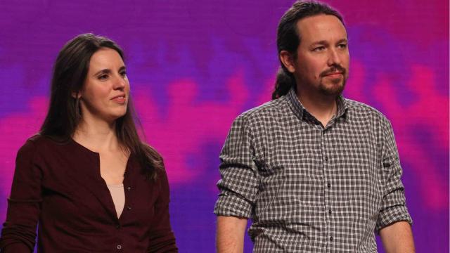 Pablo Iglesias e Irene Montero, en un acto político.