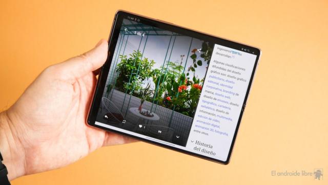 Samsung Galaxy Z Fold 2