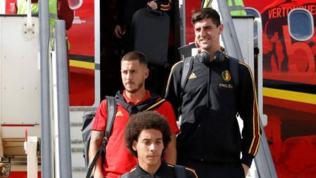 Hazard y Courtois, con Bélgica