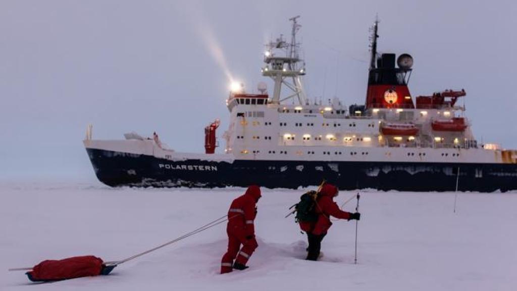 El rompehielos Polarstern en el Artíco.