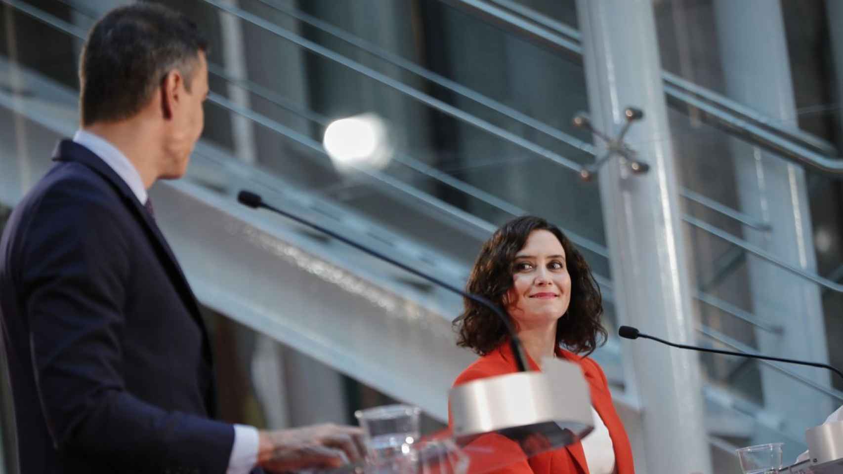 Pedro Sánchez e Isabel Díaz Ayuso, durante una comparecencia conjunta.