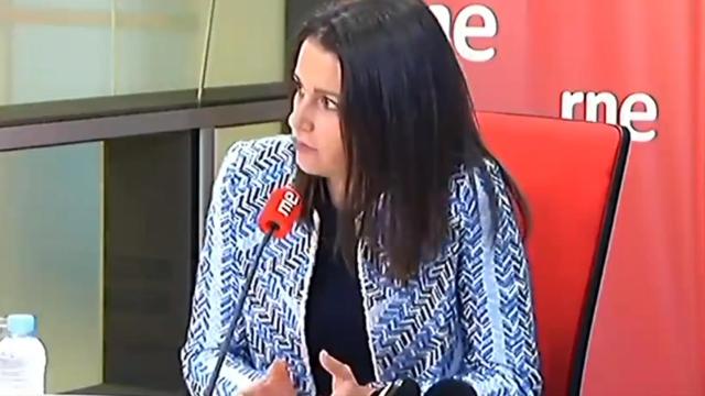 La líder de Cs, Inés Arrimadas, este viernes en RNE.