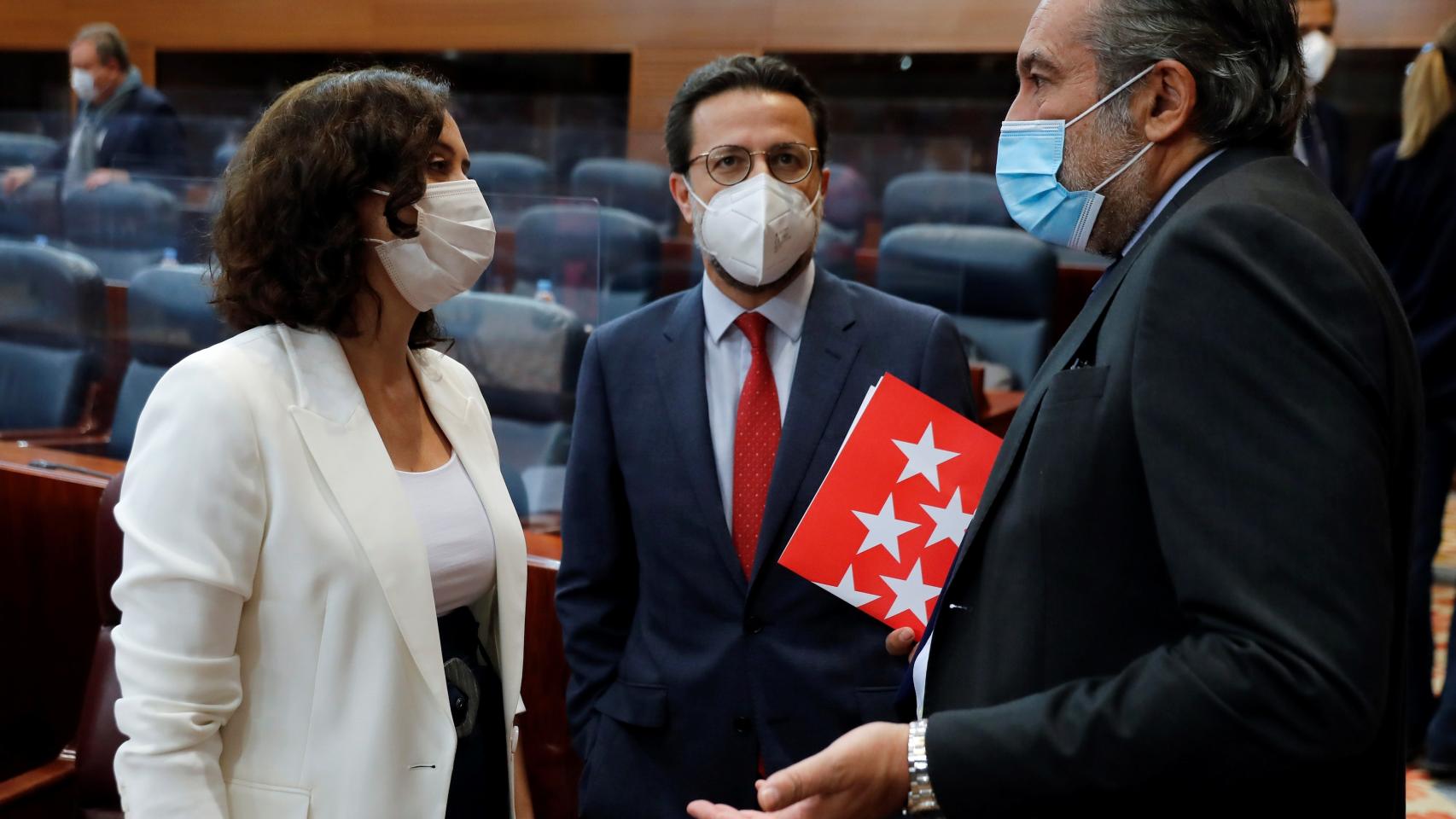 Isabel Díaz-Ayuso, Javier Fernández-Lasquetty y Enrique López.