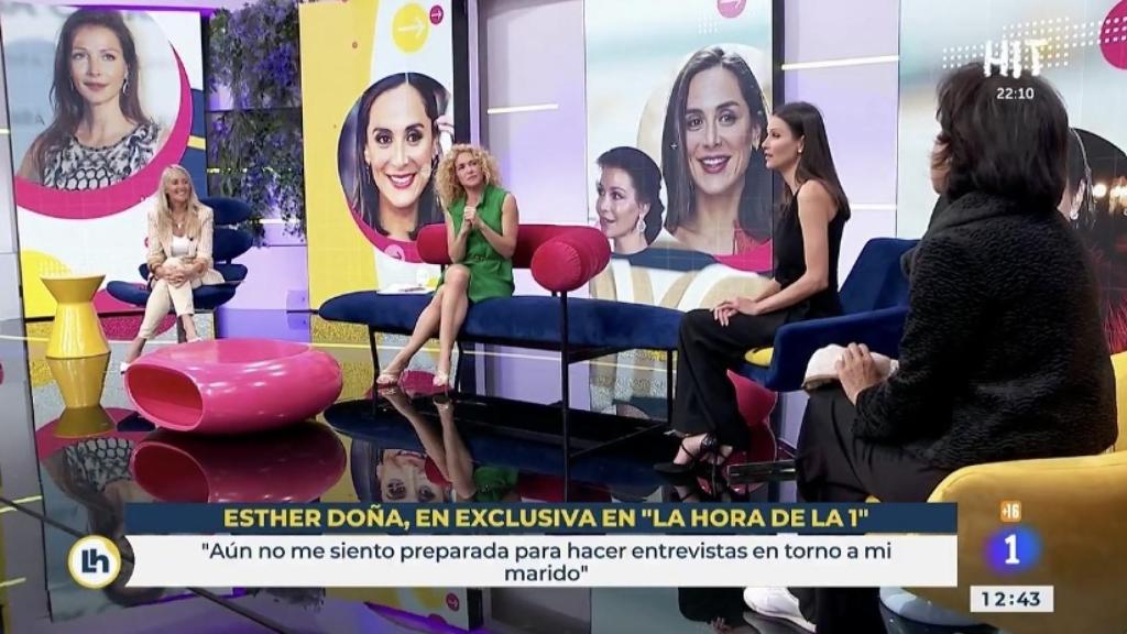 La viuda de Calos Falcó ha sido preguntada por sus compañeras de programa.