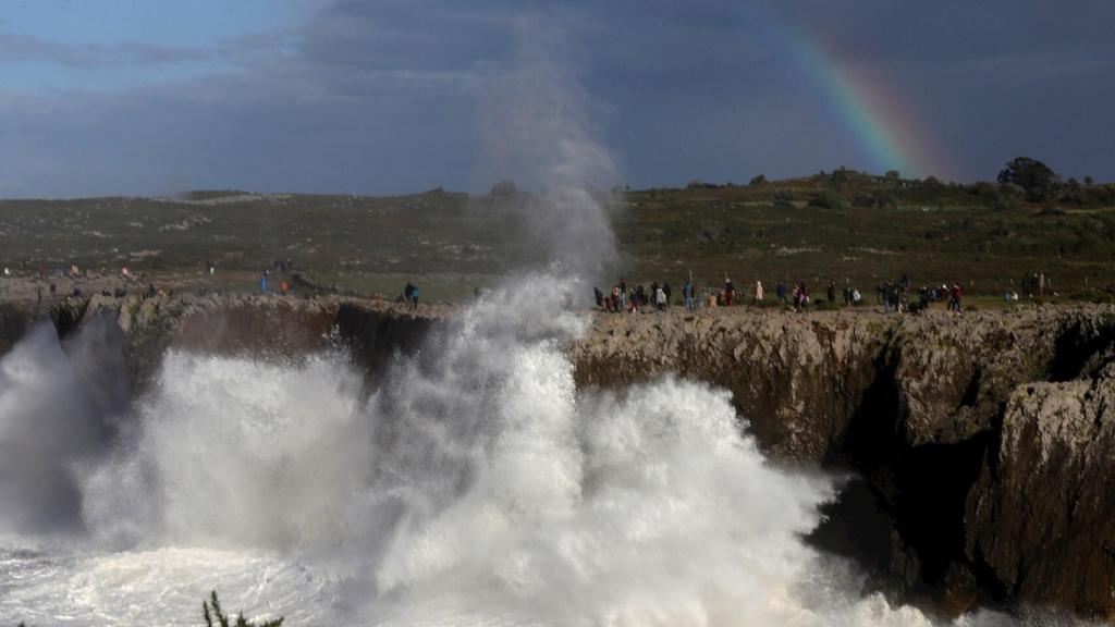 Imagen de las Bufones de Prio en el municipio de Llanes, Asturias. EFE/ Alberto Morante