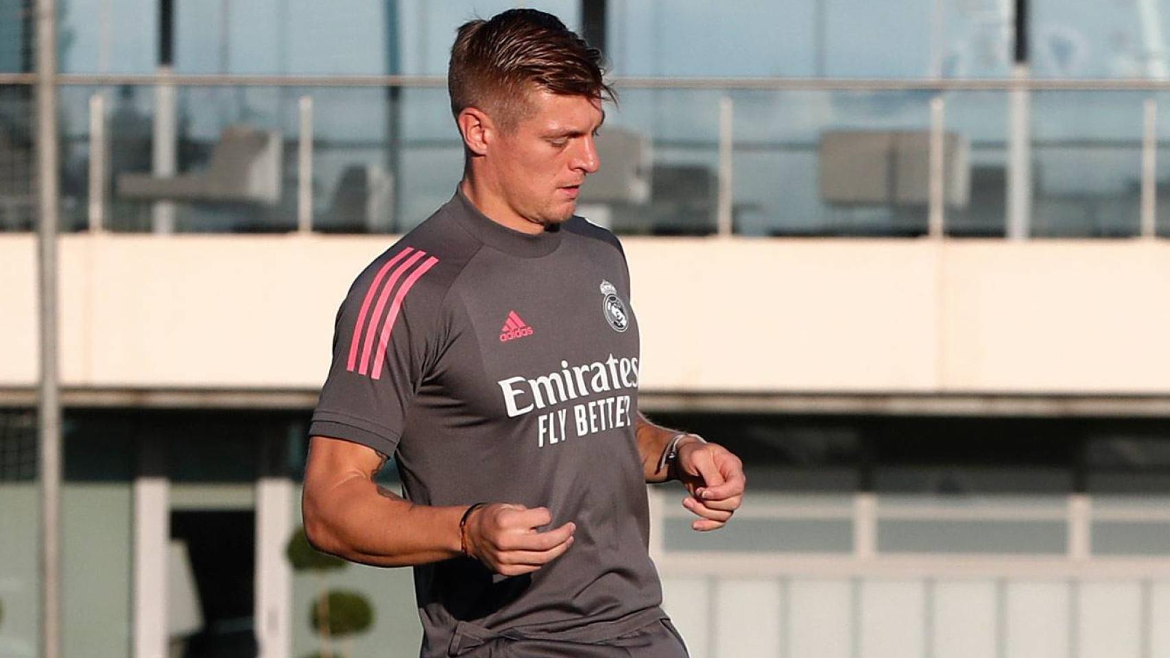 Toni Kroos, durante un entrenamiento del Real Madrid