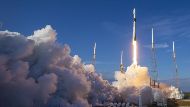 Lanzamiento satélites de Starlink