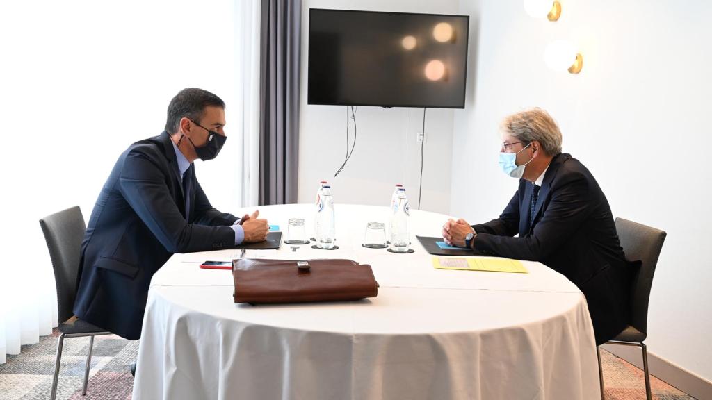 Pedro Sánchez y Paolo Gentiloni, durante su reunión del 23 de septiembre