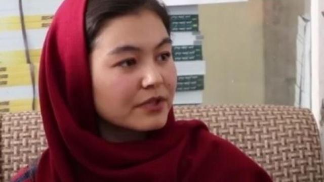 Shamsia, el mejor estudiante de Afganistán.