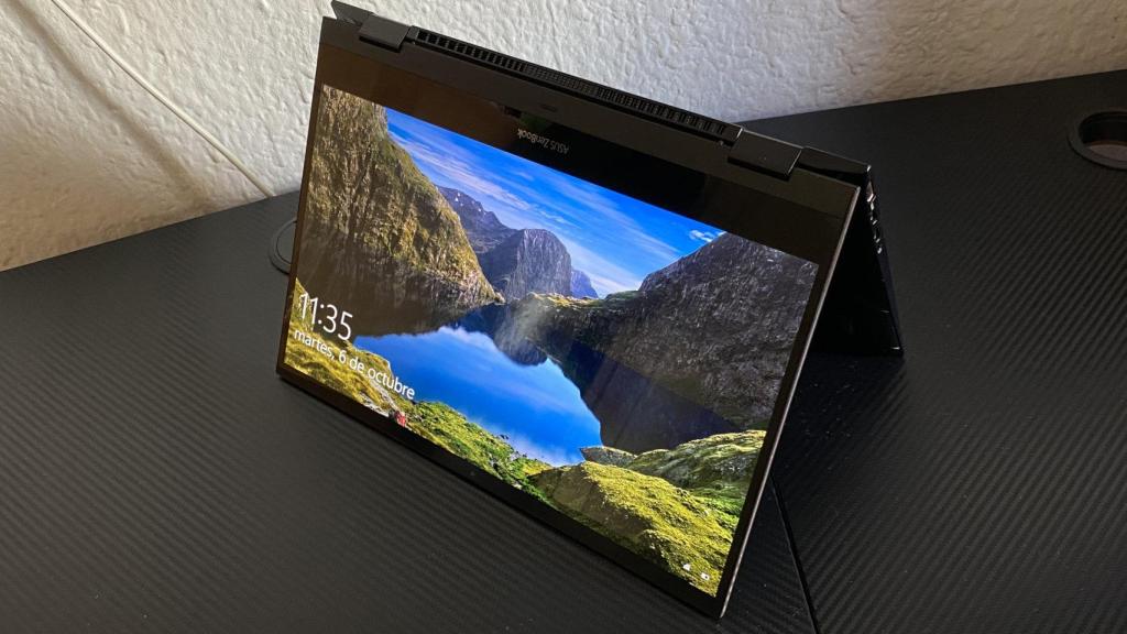 Asus ZenBook Flip S