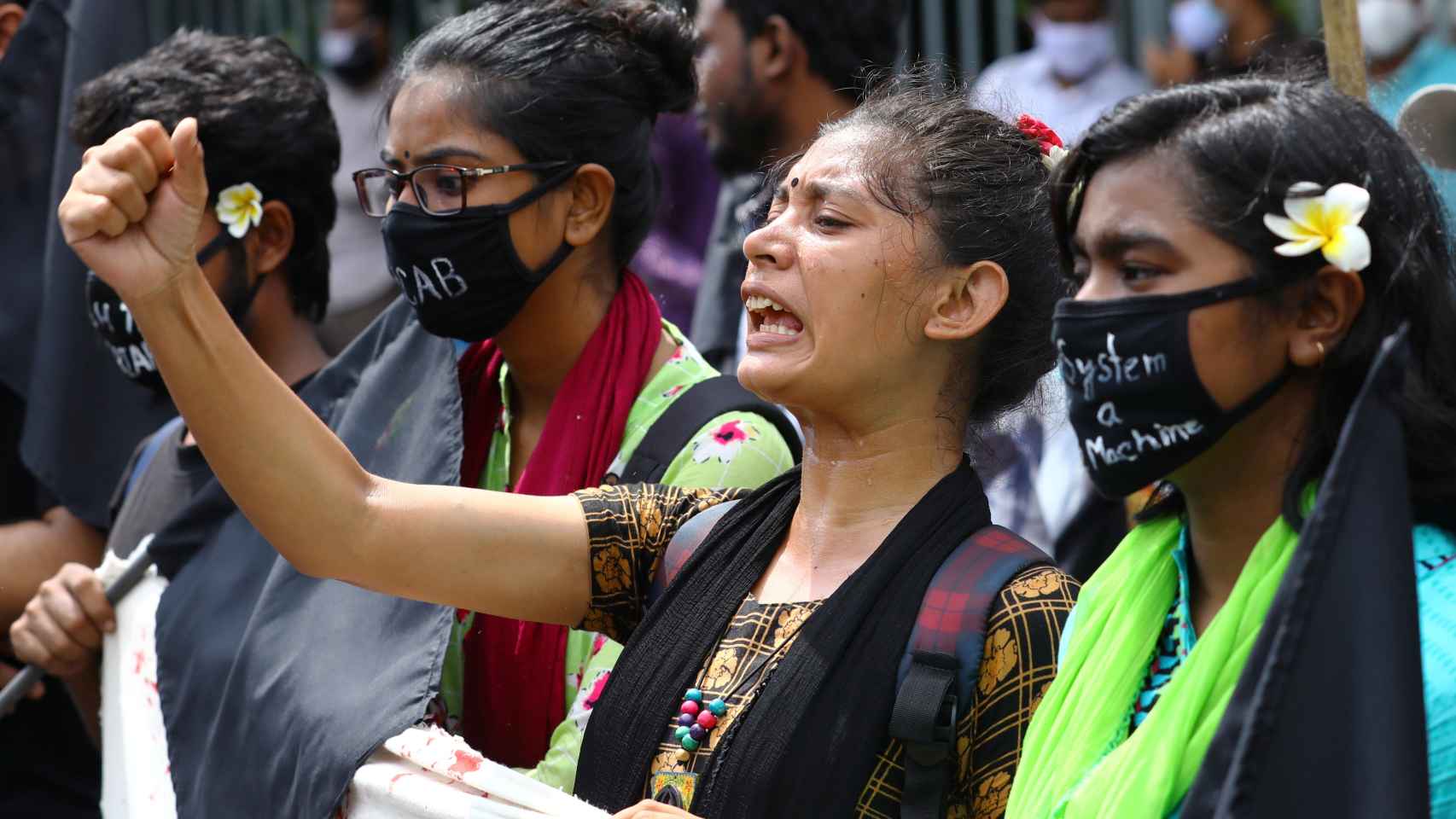 Protestas en Bangladesh por una violación grupal.