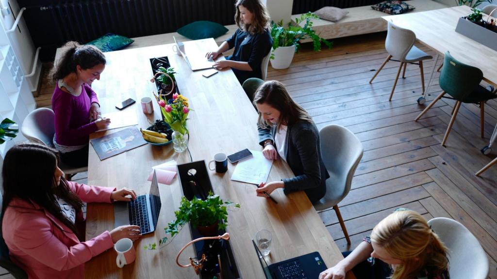 Dar visibilidad a las mujeres líderes en tecnología con un premio global