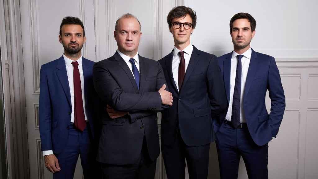 El equipo de gestión y análisis de Lonvia Capital, con Cyrille Carrière en segunda posición por la izquierda.
