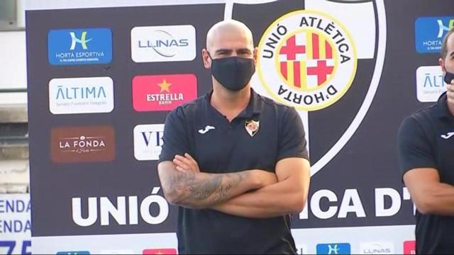 Víctor Valdés, entrenador de la UA Horta