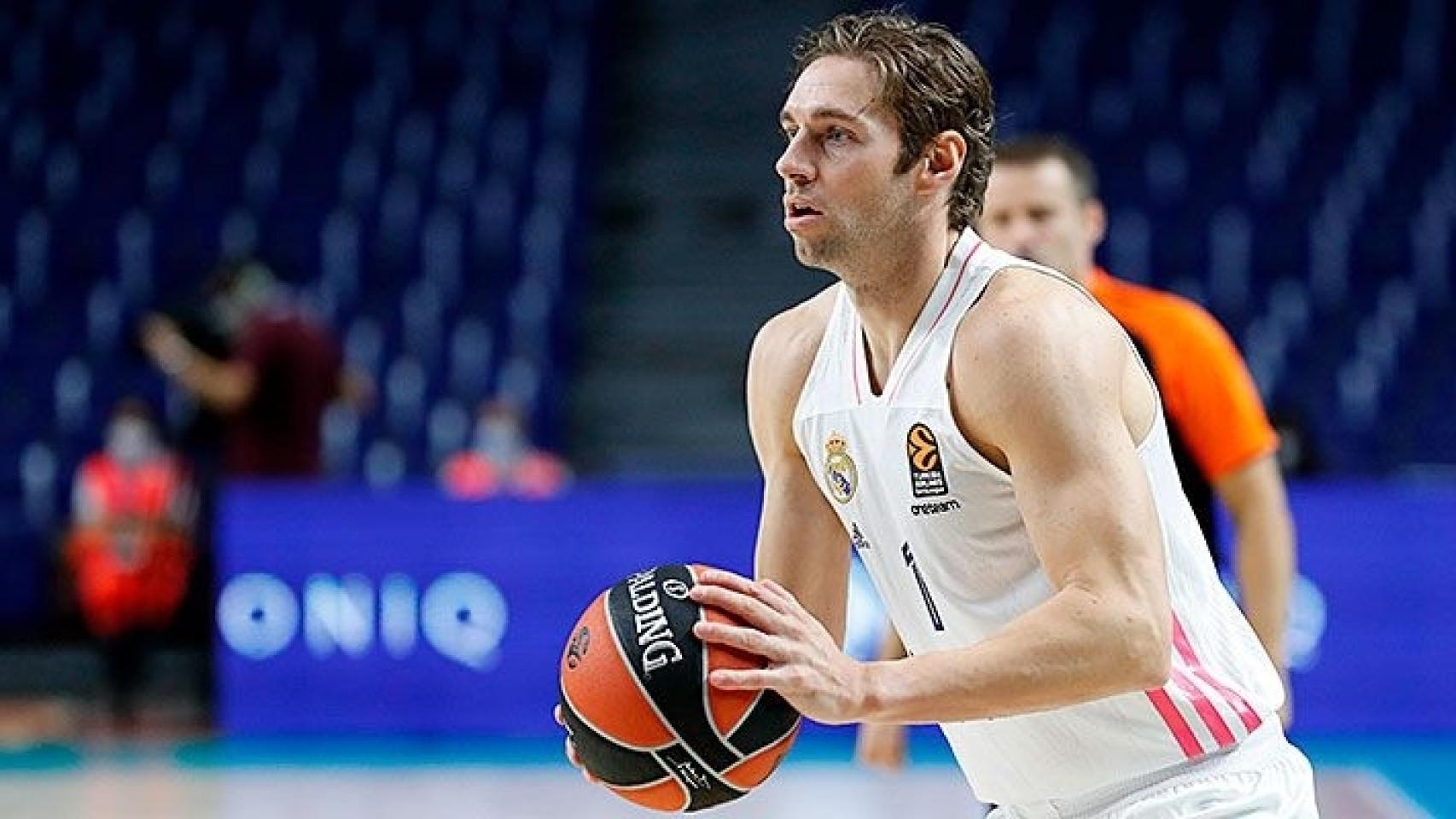 Fabien Causeur, durante un partido de Euroliga con el Real Madrid