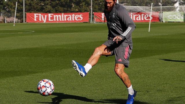 Sergio Ramos, durante el entrenamiento del Real Madrid del lunes