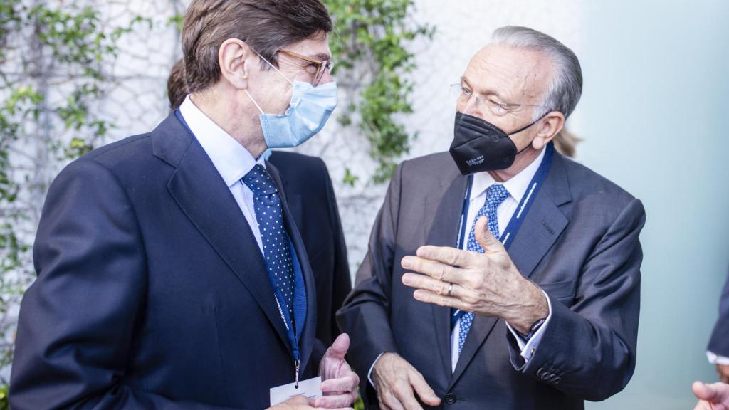 José Ignacio Goirigolzarri e Isidro Fainé, en un instante del congreso.