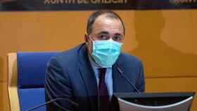 Sanidade defiende que se toman las medidas oportunas tras un brote en Oncología de Pontevedra
