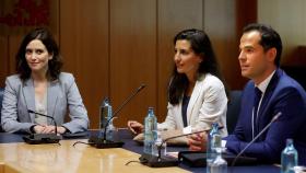 Ayuso, Aguado y Monasterio, reunidos en la Asamblea de Madrid.