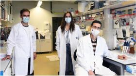 Rubén Nogueiras y los integrantes de su laboratorio de metabolismo molecular.