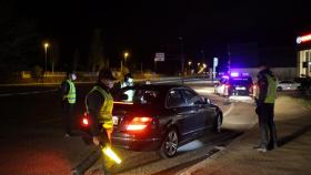 Los primeros controles policiales marcan el inicio del toque de queda en Castilla y León 10