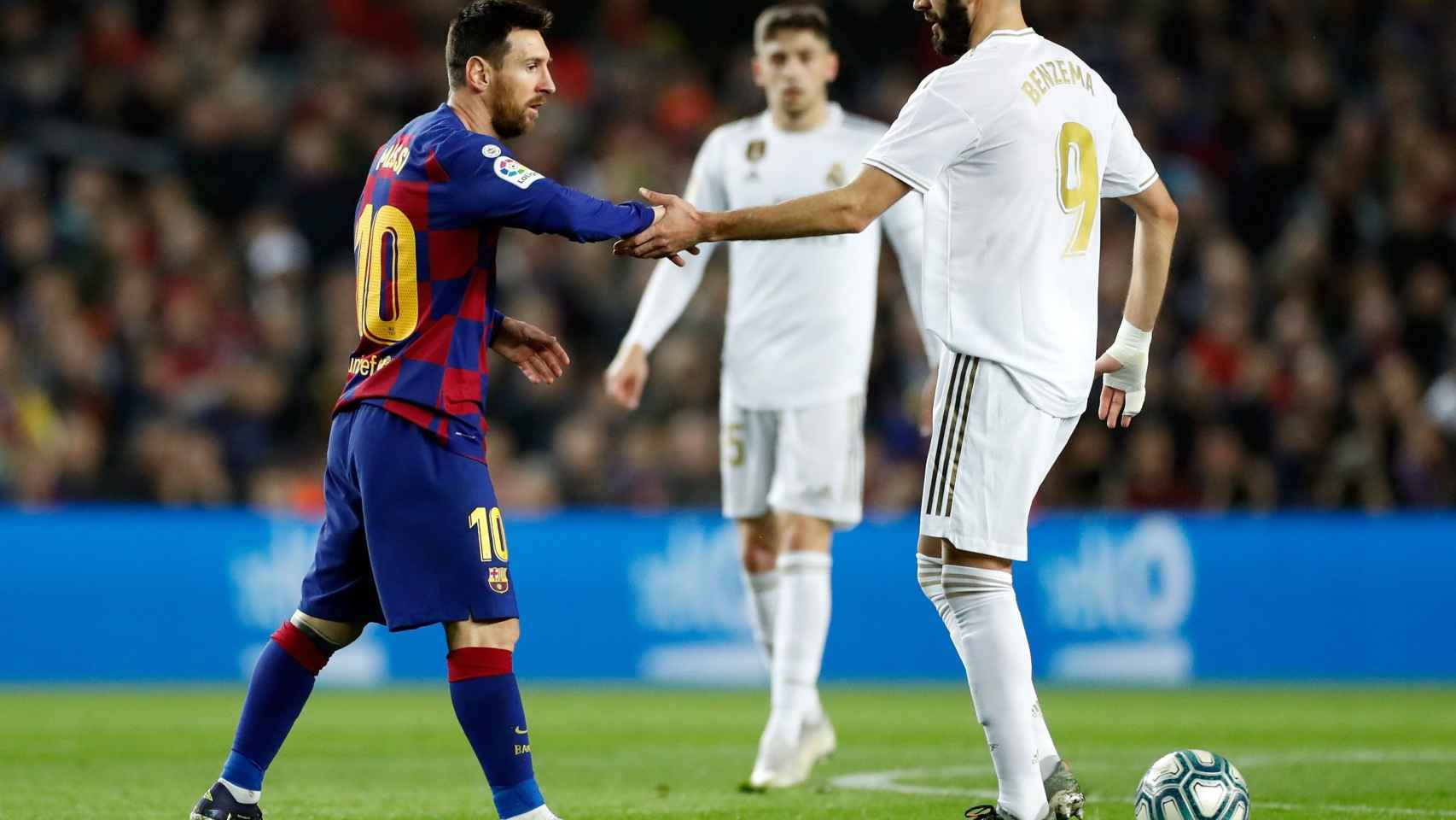 Lionel Messi y Karim Benzema, en El Clásico