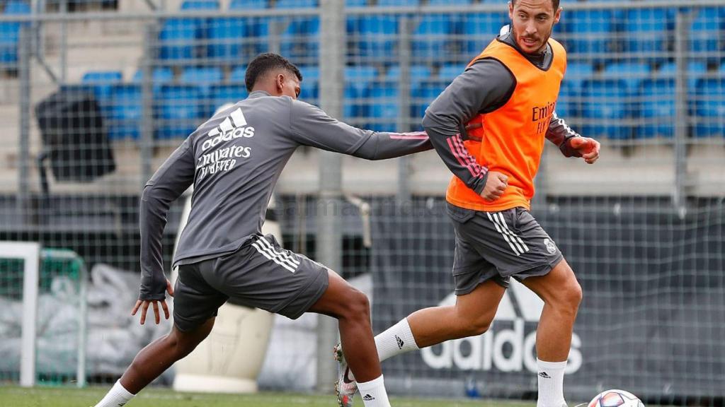 Eden Hazard, durante el entrenamiento de este domingo del Real Madrid