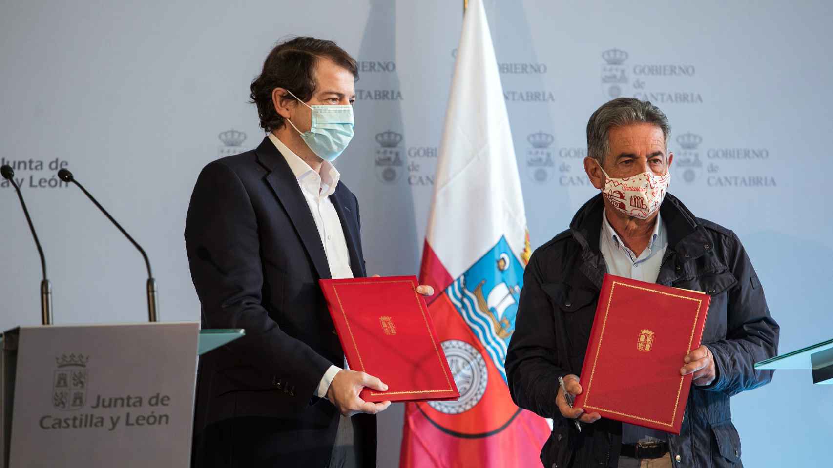 Alfonso Fernández Mañueco y Miguel Ángel Revilla han firmado en la localidad burgalesa de Arija un amplio convenio de colaboración 4