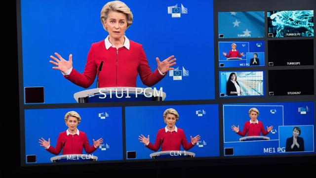 La presidenta de la Comisión, Ursula von der Leyen, durante la rueda de prensa virtual de este miércoles