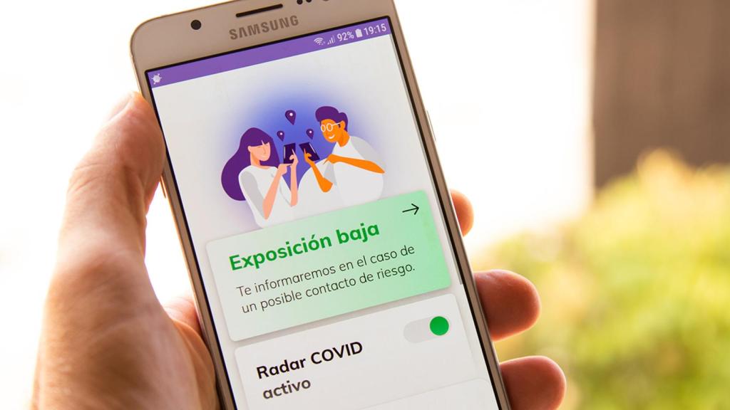 Es una aplicación diseñada por el Gobierno para detectar casos de Covid-19.
