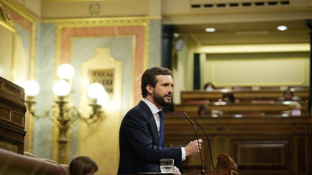 Pablo Casado, presidente del PP, en el Congreso de los Diputados este jueves.