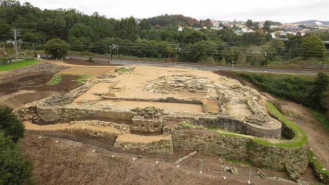 Las ruinas del Castelo da Rocha Forte