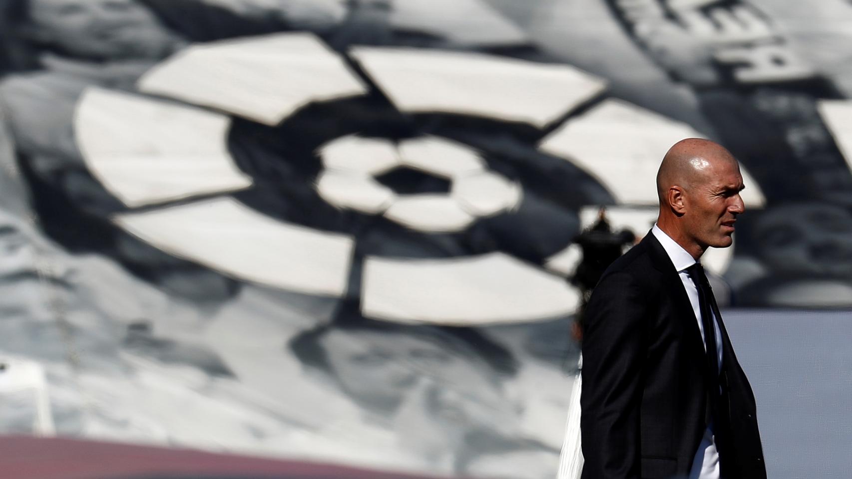 Zinedine Zidane, durante el partido del Real Madrid frente al Huesca de La Liga