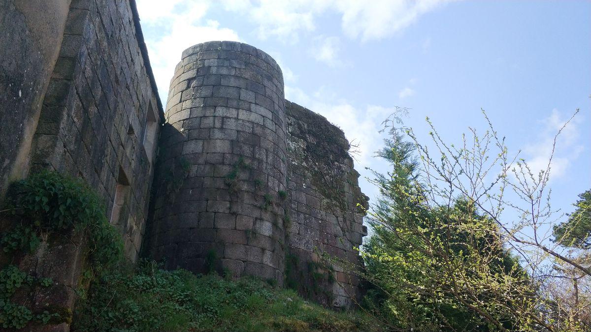 Castillo de Pobra de Parga   concellodeguitiriz.com