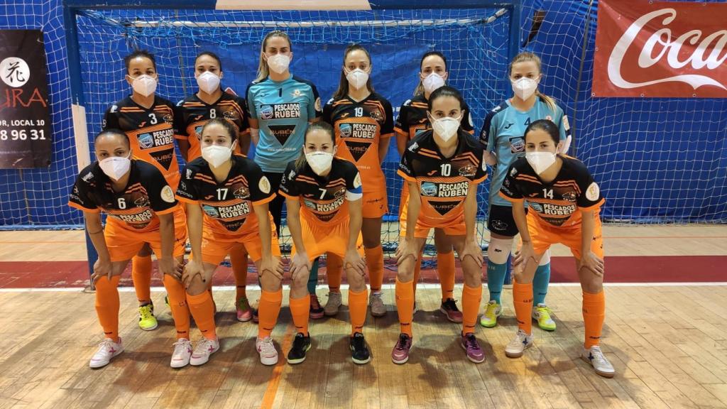 El equipo gallego de fútbol sala del Burela jugó su último partido en Madrid con mascarilla