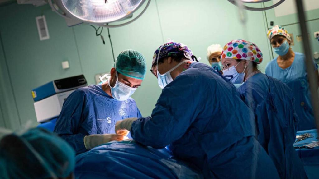 Quirófano de un hospital del Sescam. Imagen de archivo