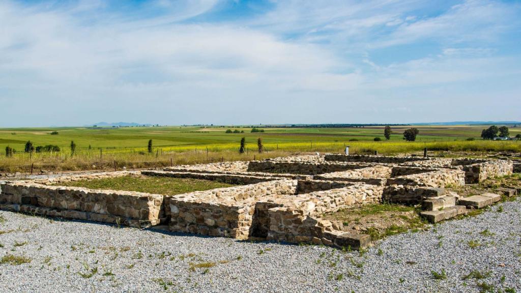 Los templos del foro de Regina.